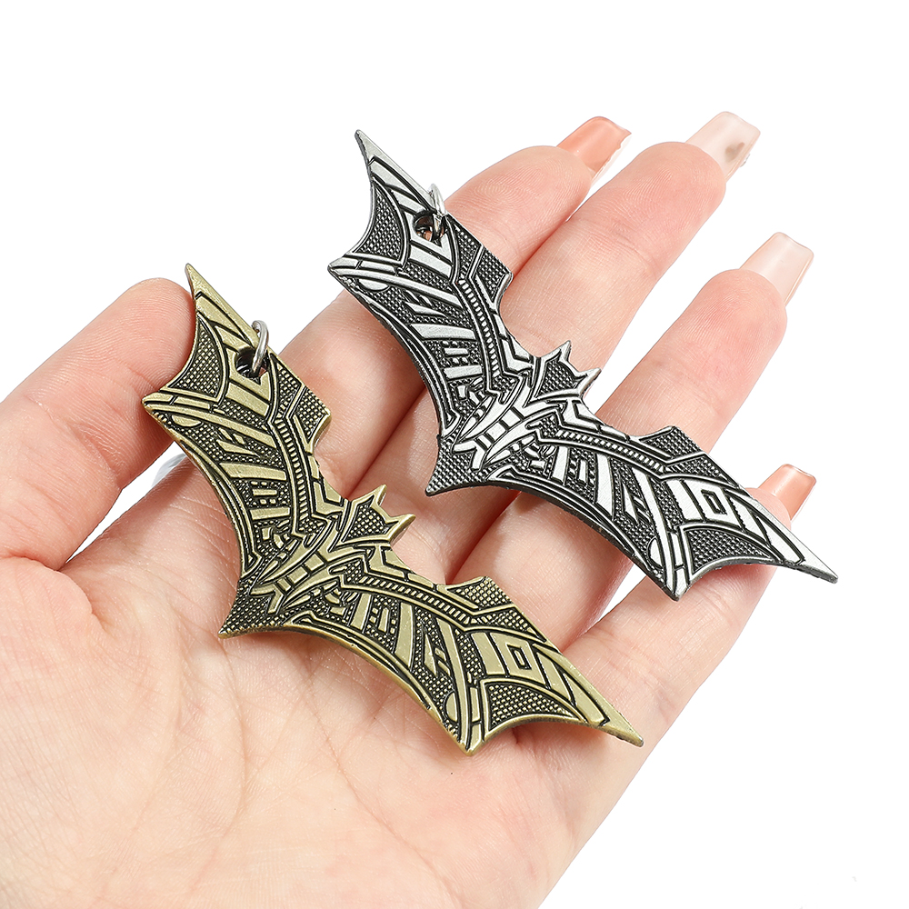 Bat Pendants Keychain Toy Supe – Men Fashion Key Bewertung und Preis