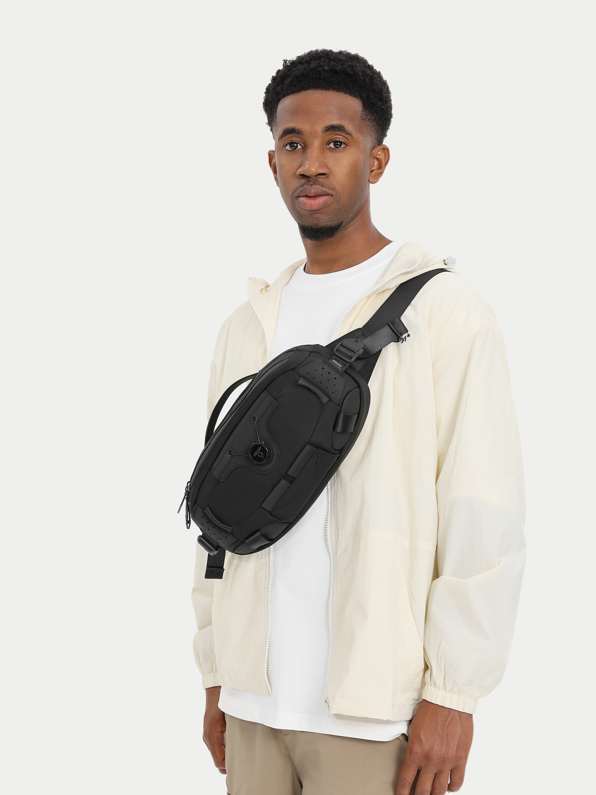 OZUKO Multi-function Chest Bag – Men Fashion Key Bewertung und Preis